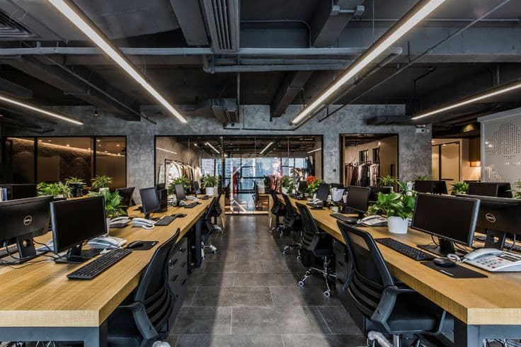 The Future of Office Spaces: Trends Shaping Work Environments in 2025